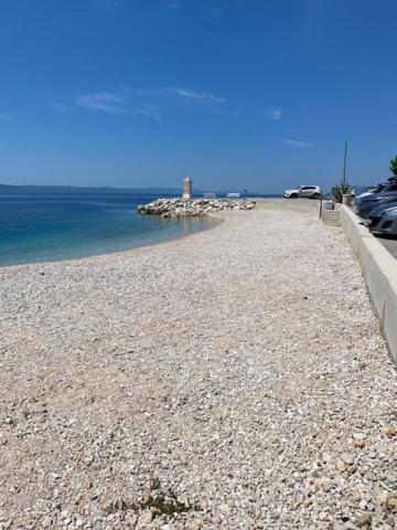 Villa Leo Beach Studio Podgora Bagian luar foto