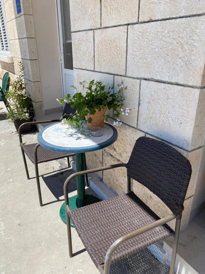 Villa Leo Beach Studio Podgora Bagian luar foto